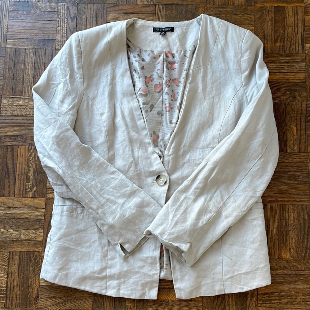 Beige linen blazer